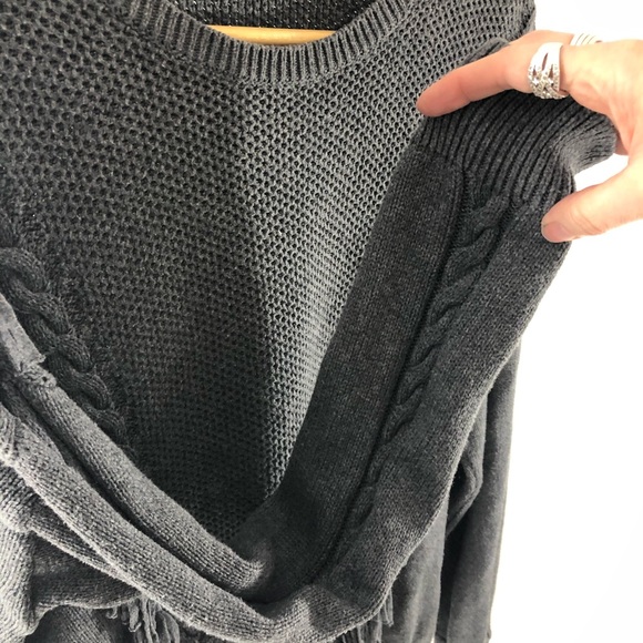 Lauren Ralph Lauren Gray Fringe Sweater L - Picture 2 of 7